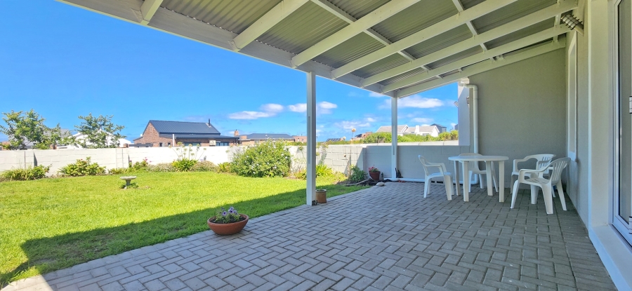 To Let 3 Bedroom Property for Rent in Agulhas Western Cape